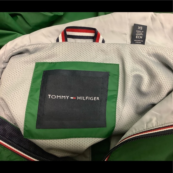 Tommy Hilfiger Women’s Green Windbreaker Jacket / Size XSmall - Picture 5 of 5